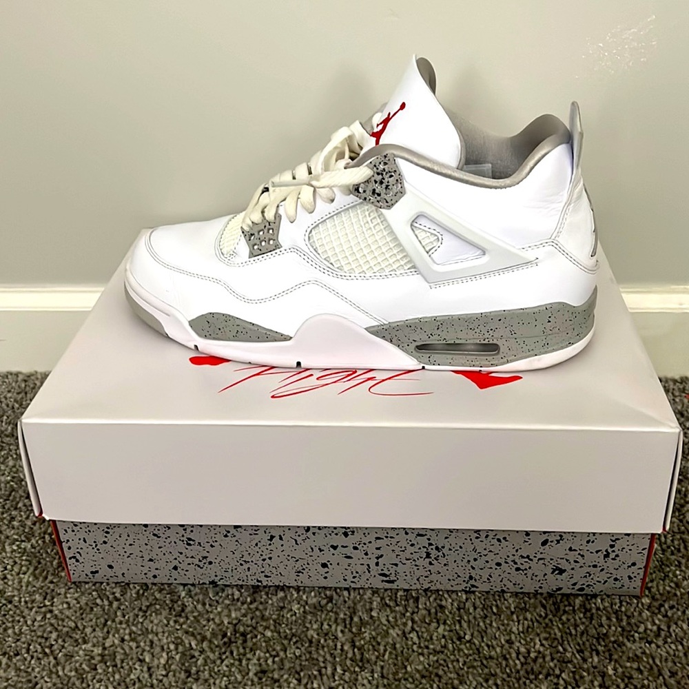 Air Jordan 4 Retro- 2021 Oreo